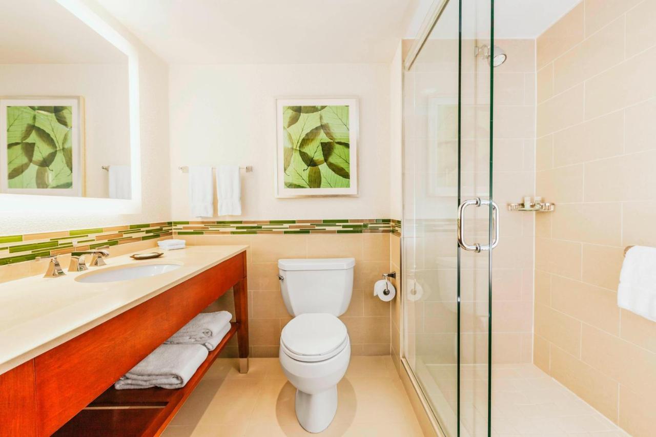 Quarto Deluxe com 1 Cama King-size e Vista do Parlamento